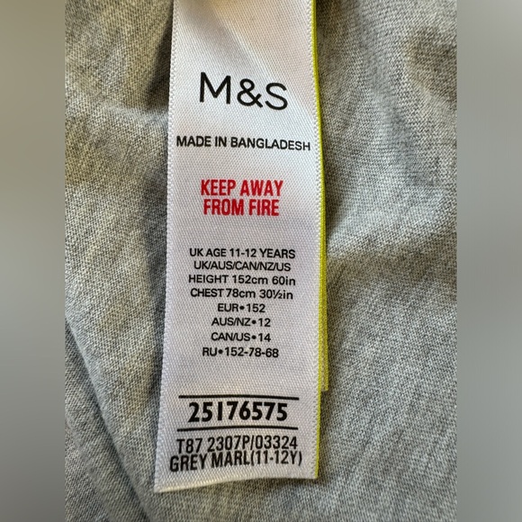 M&S Boys Harry Potter Hogwarts Long Sleeved Top - Picture 5 of 8